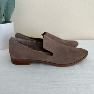 Crown Vintage Carla 2 Dark Taupe Suede Loafers Woman’s 7M